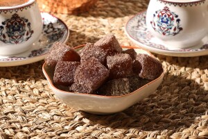 Kahveli Lokum 750 Gr. - HALKTAN