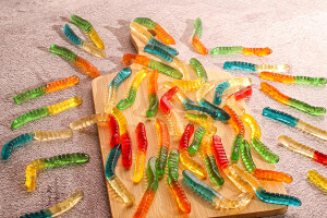 Halktan Solucan 1 Kg. - Haribo