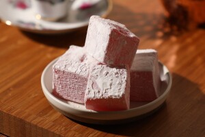 Lokum Güllü 500 Gr. - HALKTAN