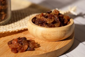 Üzüm Çekirdeksiz (İzmir) 100 Gr. - HALKTAN
