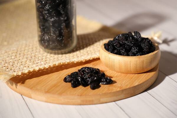 ÜZÜM SİYAH ÇEKİRDEKLİ - 1